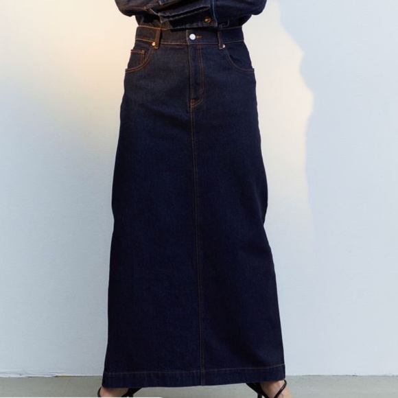 H&M Long Denim Skirt - Picture 3 of 7